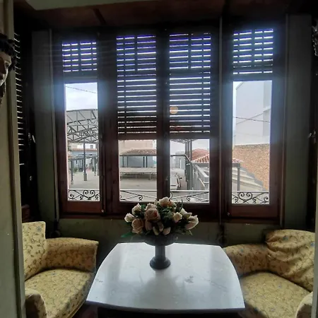 Holiday home Casa Singular Dona Lola